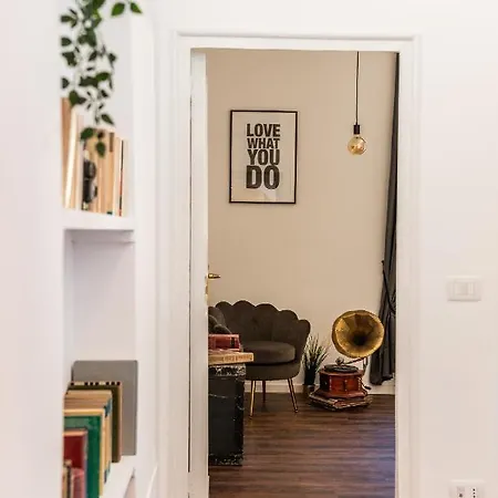 Appartamento Via Del Corso Rome Exterior photo